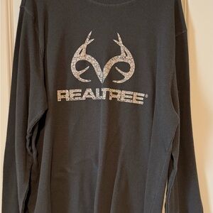 Men’s Realtree Dark Grey Long Sleeve Waffle Knit Tee with Cracked White Logo 2X